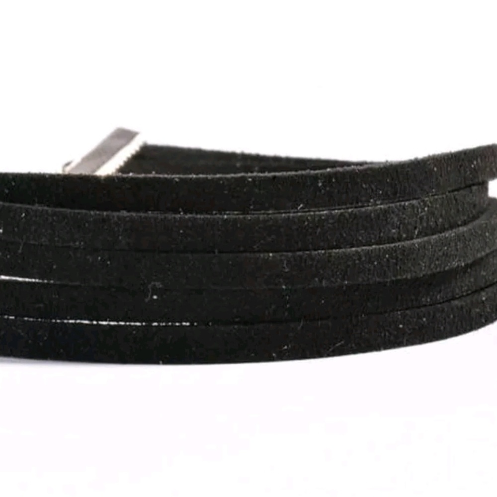 Black Choker Necklace Triple Layered - Picture 6 of 7